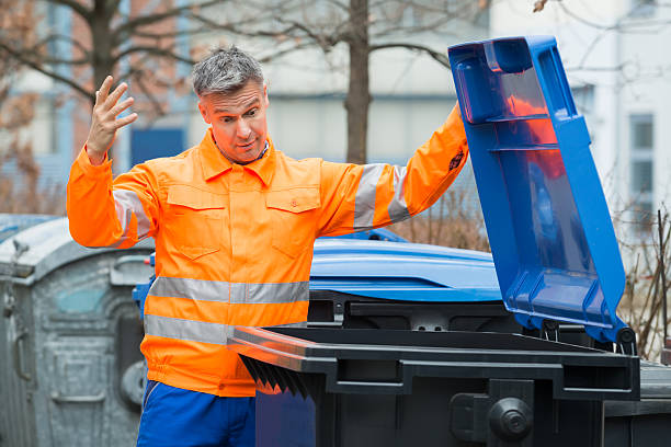 Best Garage Cleanout  in Leesburg, VA